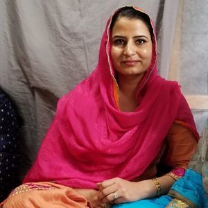 Meet your Posher, Mahi